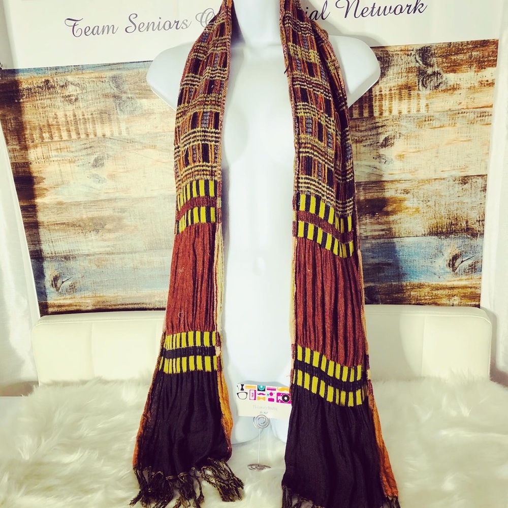 Fall Scarf - Picture 2 of 6